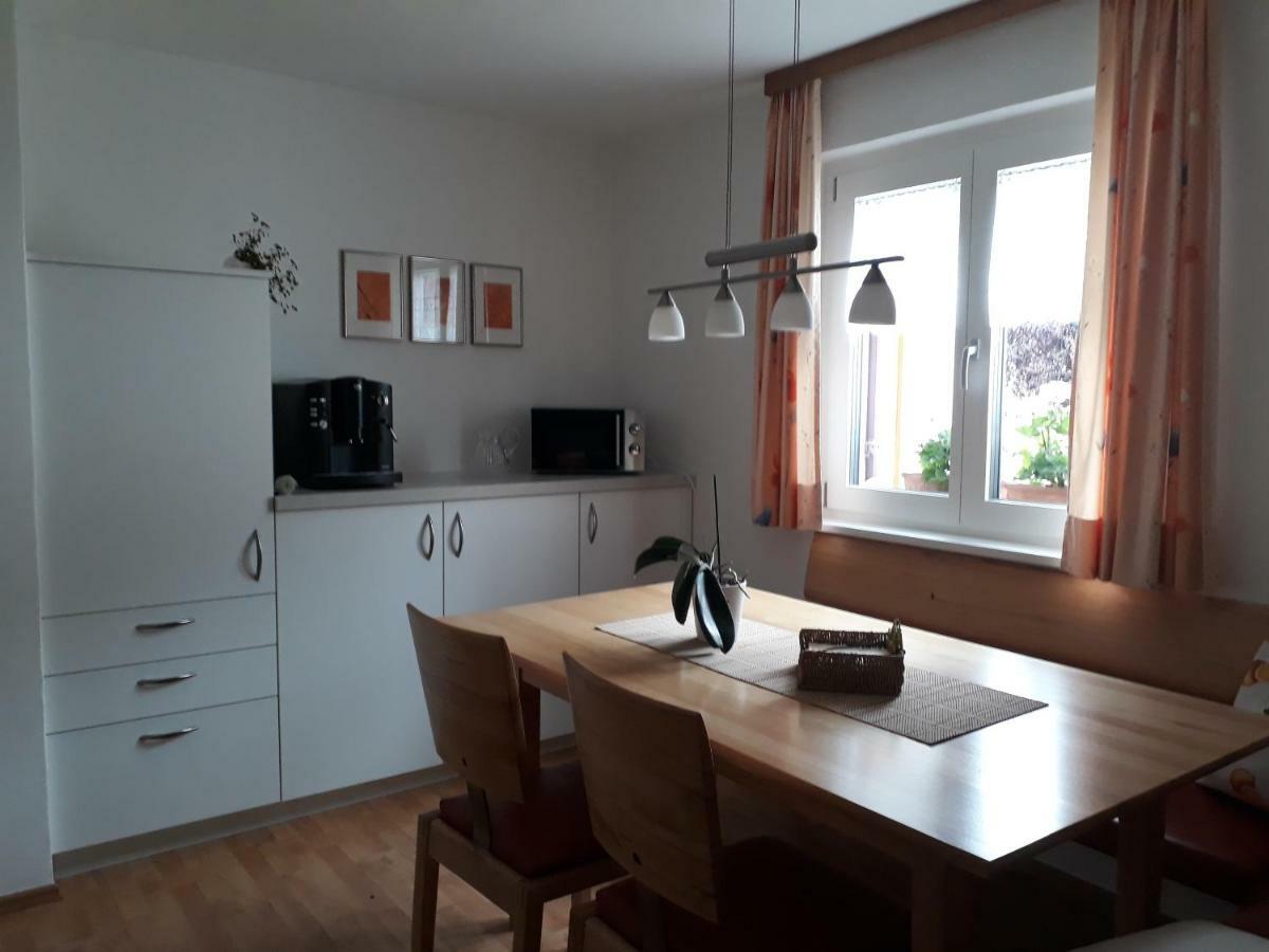 Ferienwohnung Haus Sonnenheim Frastanz Exterior foto